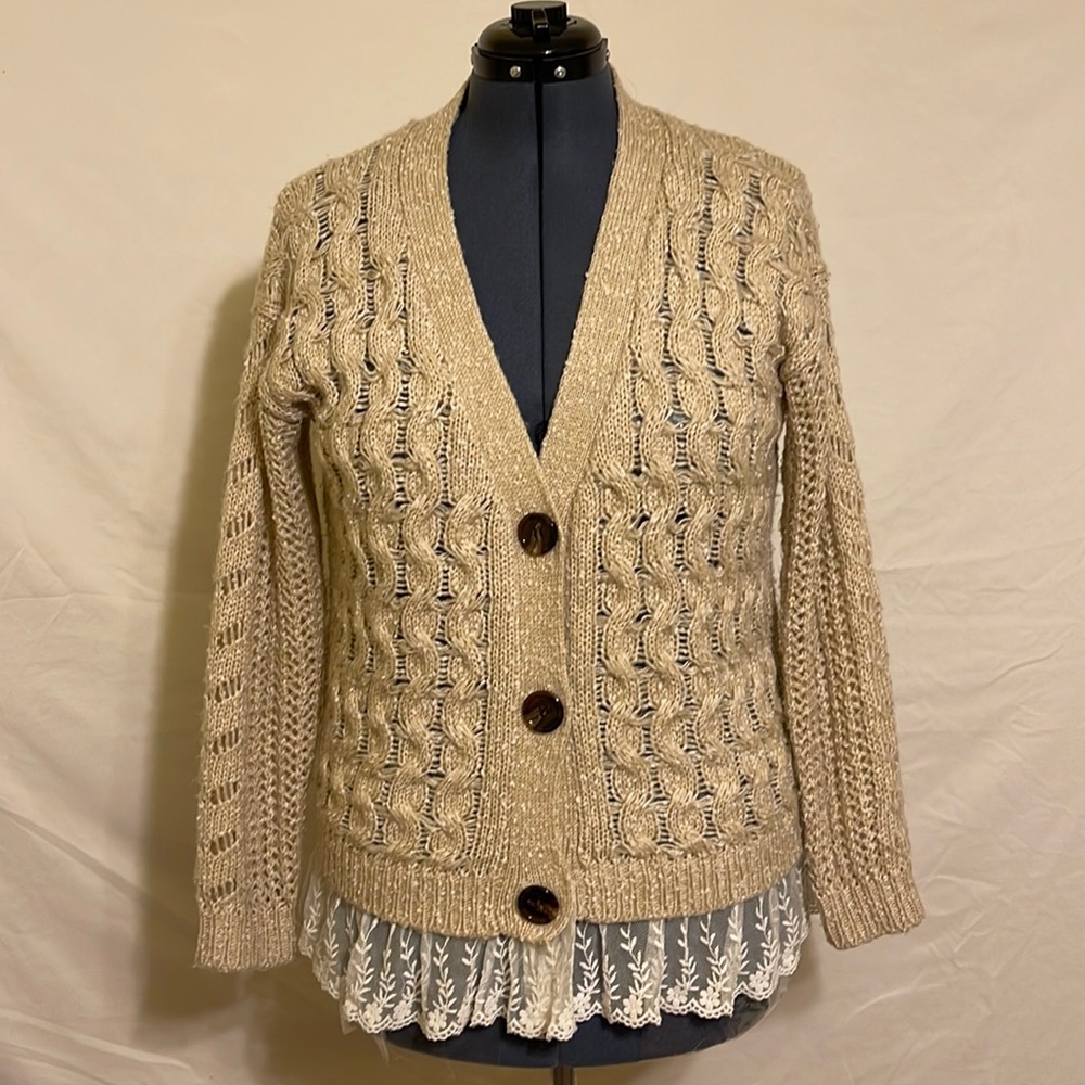 Pol small ruffle bottom sweater